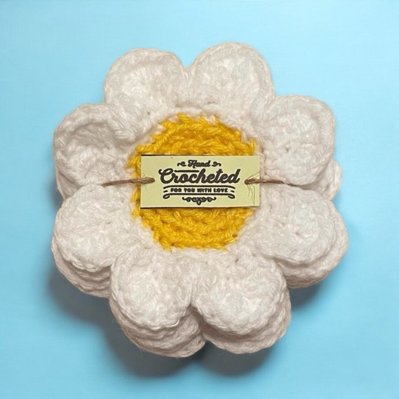 NWT white and yellow daisy crochet coasters set of 6 - Picture 4 of 4